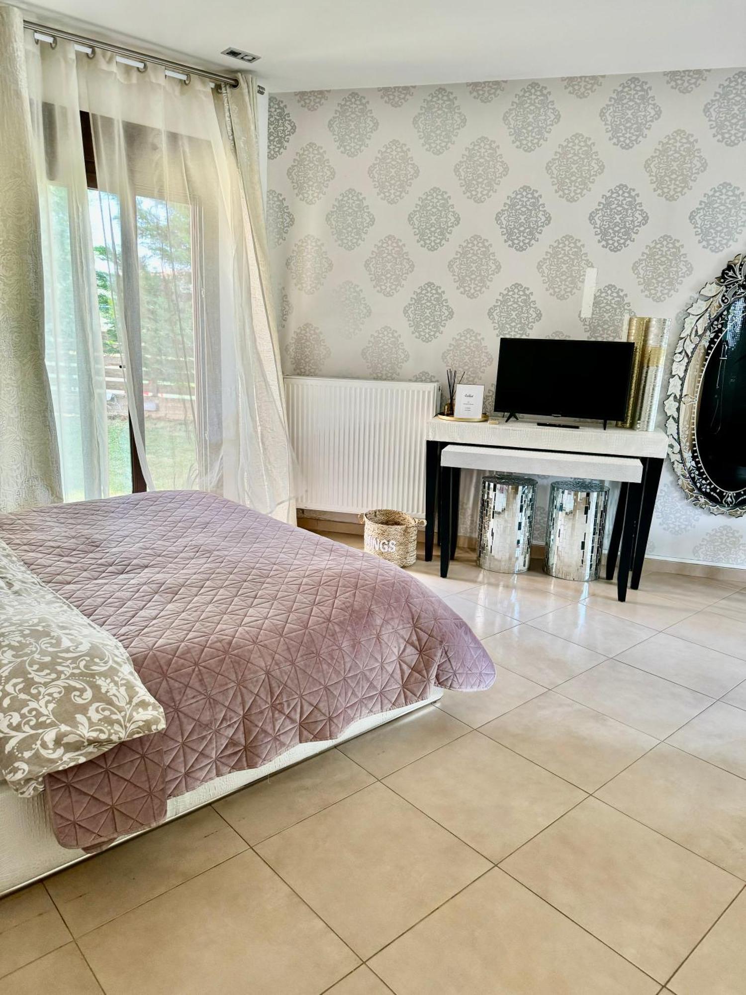Casagreek Komotini Bed & Breakfast Ngoại thất bức ảnh