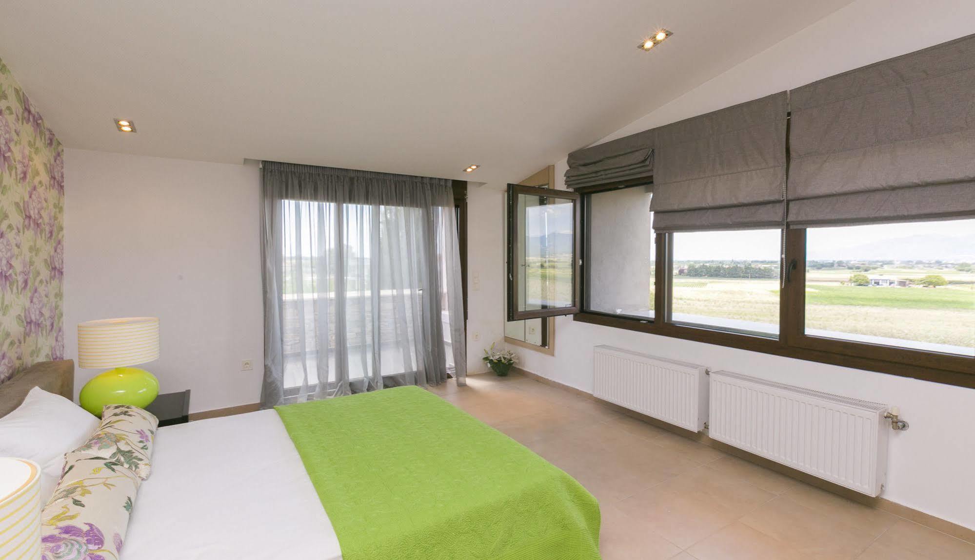 Casagreek Komotini Bed & Breakfast Ngoại thất bức ảnh